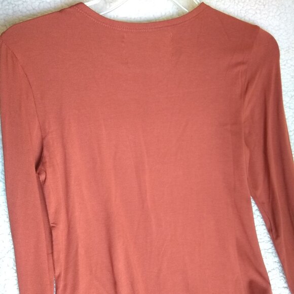 ✨ Cupio Juliana Fitted Blouse XS Picante Long Sleeve  (NWT) – MSRP $48 ✨ - Picture 13 of 13